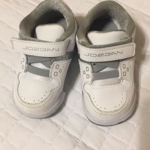 Baby Jordan’s size 5